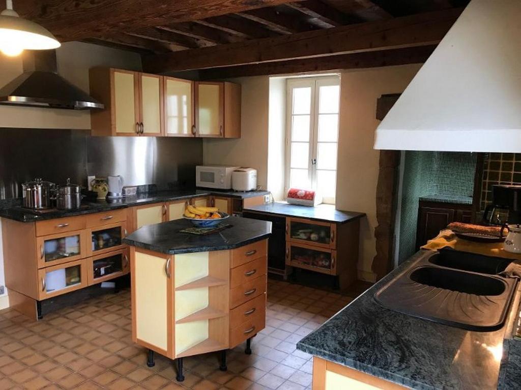 לינה וארוחת בוקר Ourches Domaine Des Chabriers מראה חיצוני תמונה