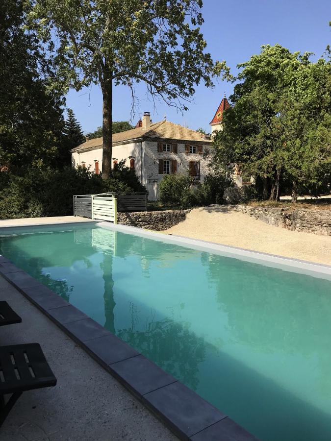 לינה וארוחת בוקר Ourches Domaine Des Chabriers מראה חיצוני תמונה